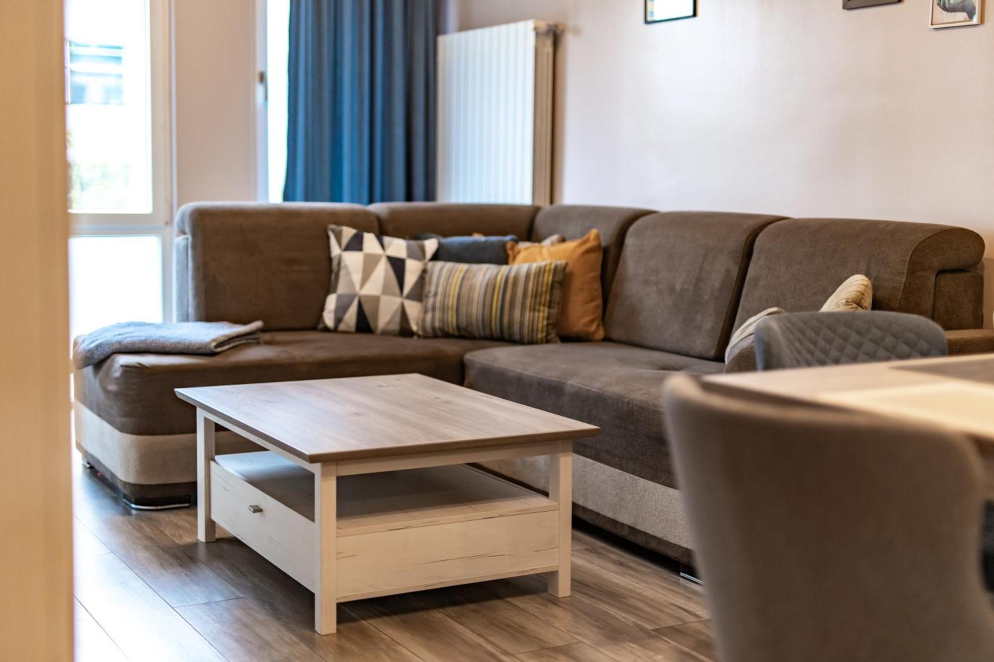 Happy Town Apartments Veliko Tarnovo Exterior photo